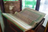 Koleksi Alquran akbar di Masjid Biak jadi objek ngabuburit Ramadhan