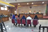 Neneng mohon hukumannya diringankan karena masih urus anak