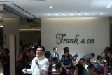 Hedi Yunus meriahkan Anniversary Day Frank& co di Manado