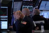 Wall Street menguat ditopang harapan stimulus ekonomi global