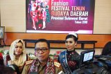 Sekprov harapkan kain tenun Sulbar menjadi ikon pariwisata