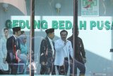 Alat bantu pernafasan Tri Rismaharini akan dilepas bertahap