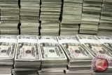 Dolar AS melemah tertekan data ekonomi lemah