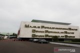 DPR gelar rapat raripurna guna pengambilan kebijakan terkait berbagai regulasi