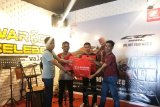 CV. Anugerah Perdana gelar Nobar MXGP Semarang 2019 bersama komunitas CRF