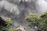 Penerbangan normal pascaerupsi Gunung Tangkuban Perahu