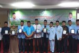 Dua kepala daerah Kepri raih penghargaan tokoh peduli remaja masjid