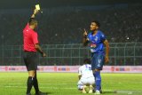 Arema FC kalahkan Persib Bandung 5-1
