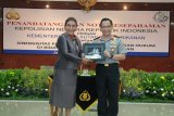 Sinergikan pengamanan laut Menteri Susi-Kapolri teken MoU