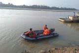 Basarnas cari korban ternggelam di Pantai Auduri