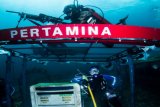 Pertamina gelar upacara bendara di bawah laut