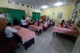 Jaksa kawal program seragam sekolah gratis Tanjungpinang