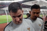 Terganjal administrasi, Dutra tetap di timnas Indonesia beri semangat rekan-rekannya