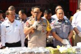 Polisi gagalkan penyelundupan pakaian bekas dari China