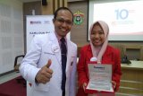 Putri Khairunnisa sang