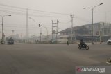 Warga di Pontianak mulai keluhkan sesak napas dan sakit kepala akibat kabut asap