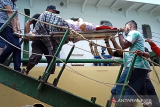 Sulitnya perjalanan pasien rujukan antarpulau