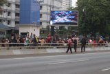 Berseragam Pramuka, ratusan pelajar lempari aparat dengan batu