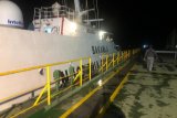 Bakamla tangkap kapal diduga transfer BBM ilegal di Batam