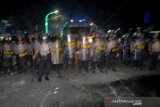 Bentrok mahasiswa melawan warga