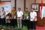 Kementerian PU-PR serahkan aset miliaran rupiah ke Pesisir Selatan
