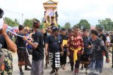 Bupati Lutim ajak umat Hindu jaga persatuan bangsa