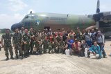 Tim kesehatan gabungan TNI bantu para korban kerusuhan Wamena