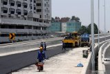 Masyarakat berhak dapat informasi mengenai pembangunan oleh pemerintah pusat maupun daerah