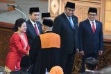 Perempuan pertama yang memimpin DPR RI