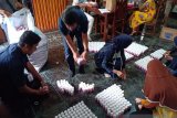 Ribuan botol produk kecantikan 'RD Pelangsing' di amankan petugas