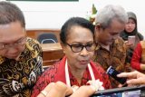 Yohana ajak masyarakat buang budaya patriarki