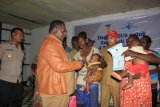 Bupati Asmat buka penyaluran dana Bangga Papua 2019