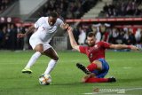 Kualifikasi Piala Eropa -- Inggris terjungkal di Ceko