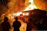 29 ruko terbakar