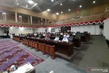 Anggota DPRD Kepri ramai-ramai gadai SK buat pinjam uang