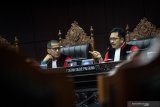 Dua tersangka gugat ke MK terkait batas waktu penyidikan