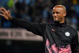 Pelatih Vincent Kompany membawa Burnley promosi ke Liga Premier Inggris