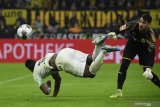 Gladbach kalah tapi masih di puncak klasemen Liga Jerman