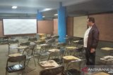 Mahasiswa STISIP Wamena kuliah di pusat perbelanjaan pascarusuh