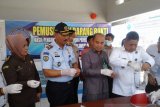 BNN Baubau musnahkan 103 saset sabu-sabu milik sopir angkot