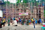 Kodim 1708/Biak Numfor gelar karya bakti bantu bangun gereja