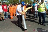 Pemkot Kupang miliki mobil penyapu jalan