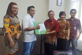 Pemilik kartu BPJS-TK diberikan penghargaan saat menginap di hotel