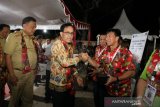 BI serahkan 20 ribu bibit tomat-cabai kepada Sinode GMIM