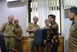 BSSN serahkan alat pengacak sinyal ke Pemkab Mamuju