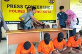 Polres Sorong kota tangkap empat pencuri yang beraksi dengan kekerasan