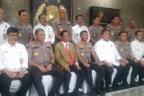 Menko Polhukam temui Kapolri bahas kesiapan pengamanan Operasi Lilin 2019