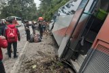 Bus kecelakaan di Sitinjau Lauik angkut puluhan pelajar SMA 6 Padang