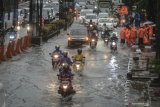 Genangan Jakarta karena