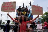 Aksi peringatan Bima berdarah